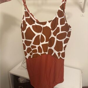 Coral Reef Giraffe Print One Piece Swimsuit - Large